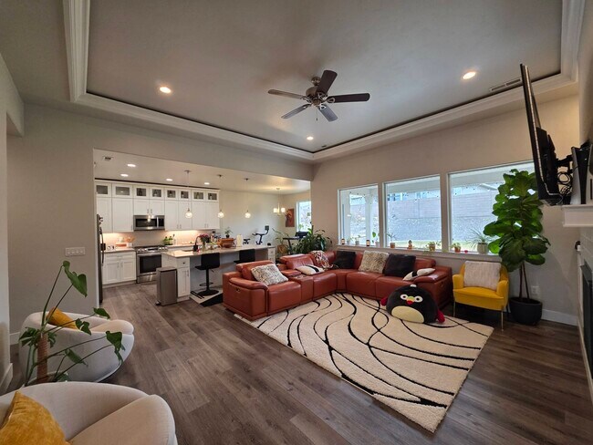 Building Photo - 7015 W 32nd Ave