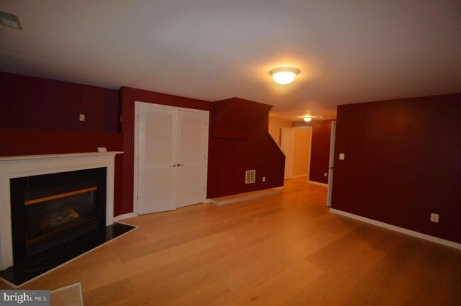 Building Photo - 21774 Kings Crossing Terrace