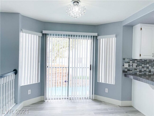 Building Photo - Beautifully Remodeled Home with Pool, RV Parking & 3-Car Garage!