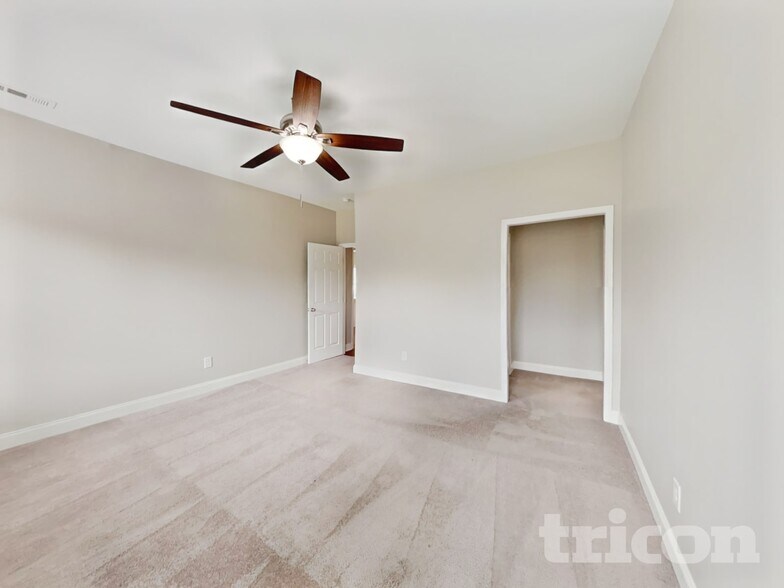 Building Photo - 1363 Coates Ln