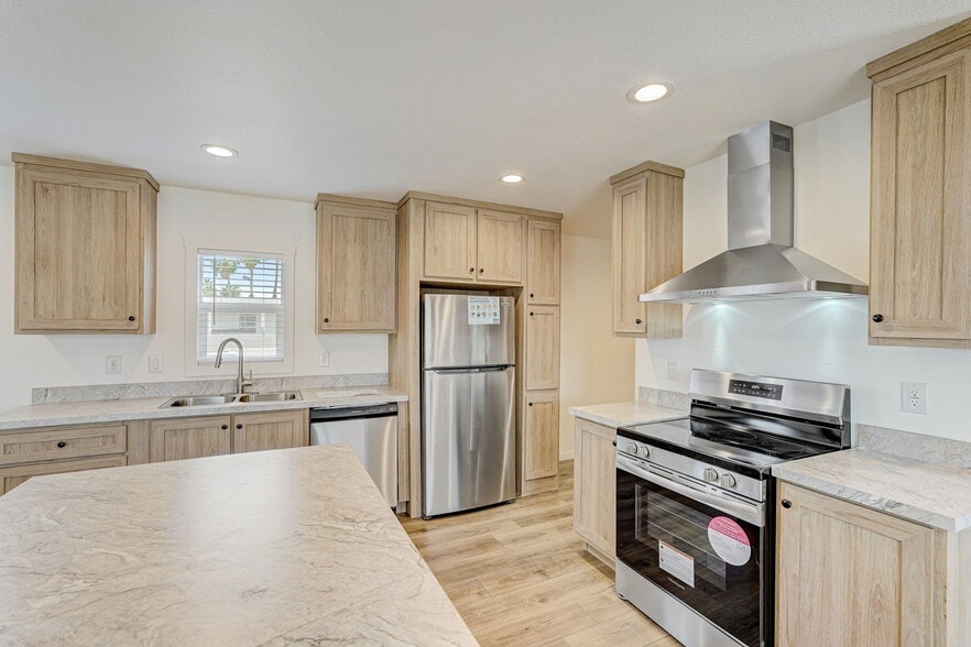 Building Photo - 2627 S Lamb Blvd