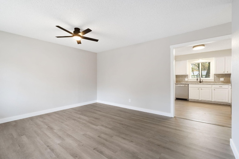 Building Photo - 145 S Allen Ave