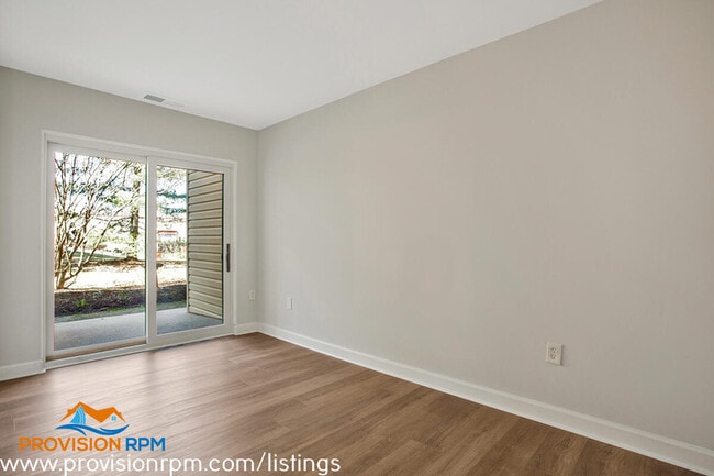 Building Photo - 2574 Riva Rd