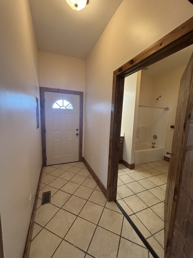 Building Photo - 5018 Bryant Pond Rd