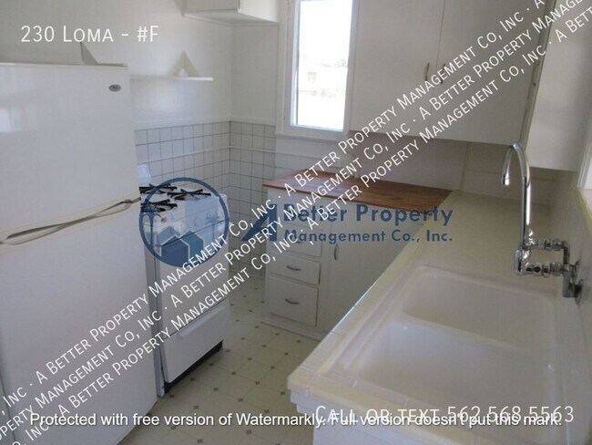 Building Photo - 230 Loma-#F