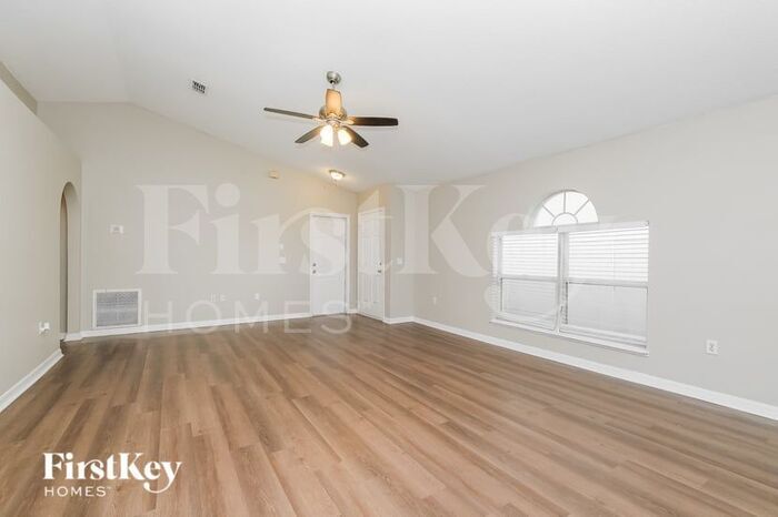 Building Photo - 1054 Brenton Leaf Dr