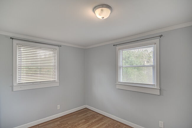 Building Photo - 8603 Haw River Rd