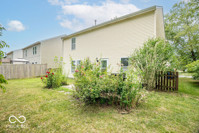 Building Photo - 14435 Forsythia Ln