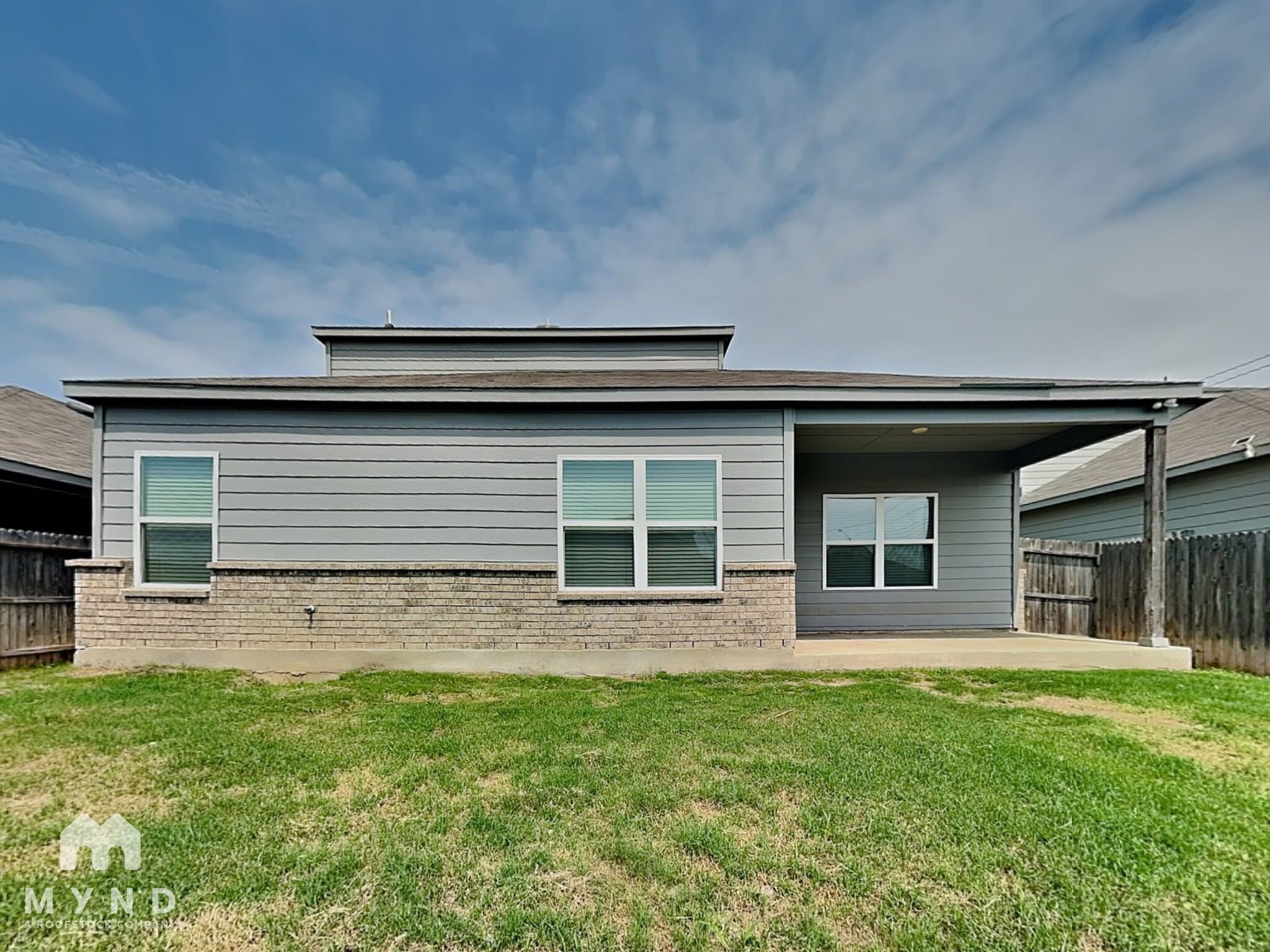 Building Photo - 247 Stevens Summit