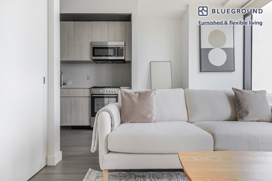 Building Photo - 1210 S Indiana Ave