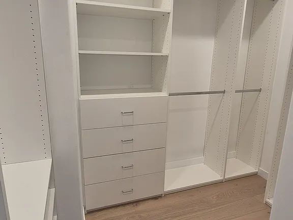 Building Photo - NO MIN CREDIT SCORE REQUIRED, BK OKAY, PAST EVICTION OKAY!, BACKGROUND FRIENDLY. Apply at "The Re...