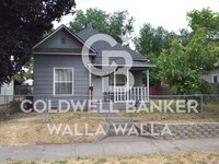 Building Photo - Charming 2 bedroom 1 bath single family house