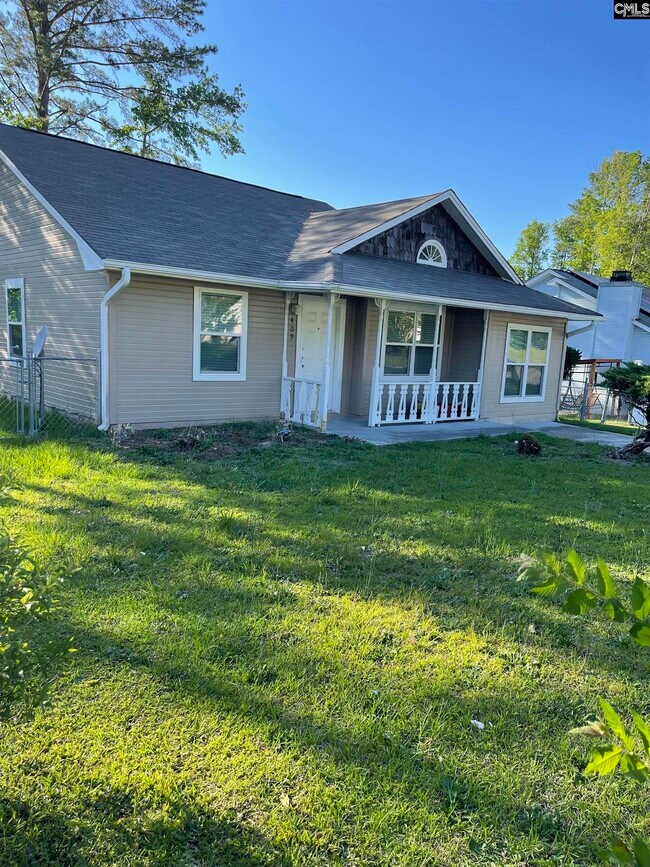 Building Photo - 409 Greenlake Dr