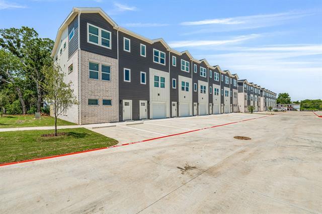 Building Photo - 1539 Sophia Ave
