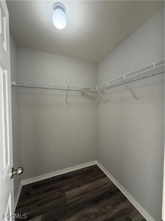 Building Photo - 4311 NE 23rd Pl