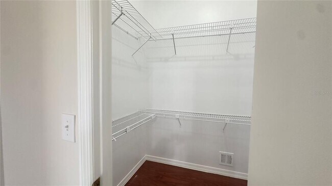 Building Photo - 11836 Shotgate Ct