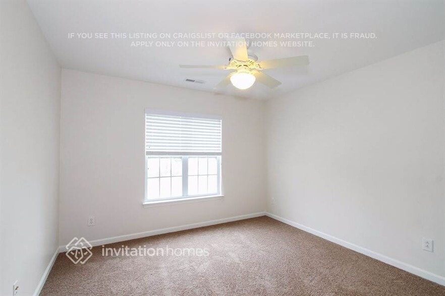 Building Photo - 4701 Sandtyn Dr
