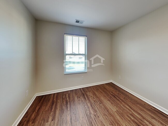 Building Photo - 7039 Berkswell Dr