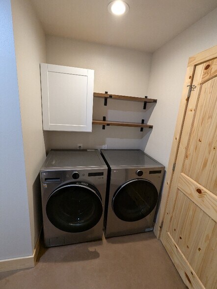 Building Photo - 4020 Pennock St