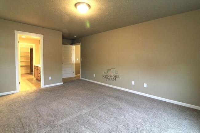 Building Photo - 4311 St Paul Ln