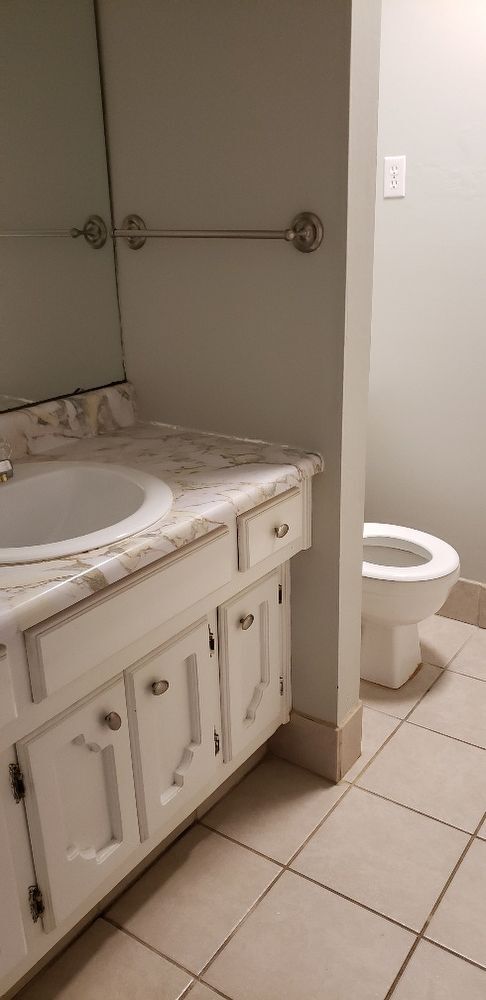 Building Photo - Home in Golden Springs