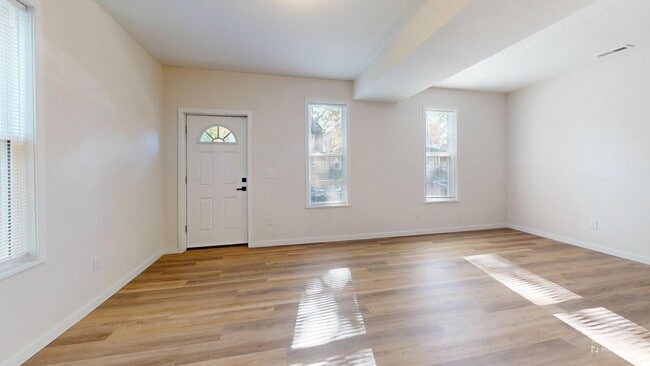 Building Photo - IMMACULATE - Clark / Fulton Area - 3 Bedrooms - 3 Baths - Single Family Home