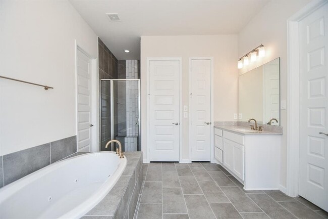 Building Photo - 10803 Spiny Caterpillar Ct