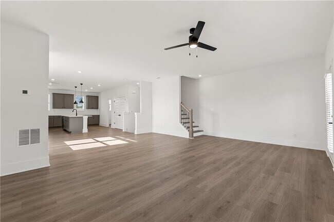 Building Photo - 3571 Overlook Rd NW