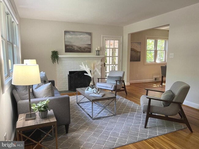 Building Photo - 3100 N Toronto St