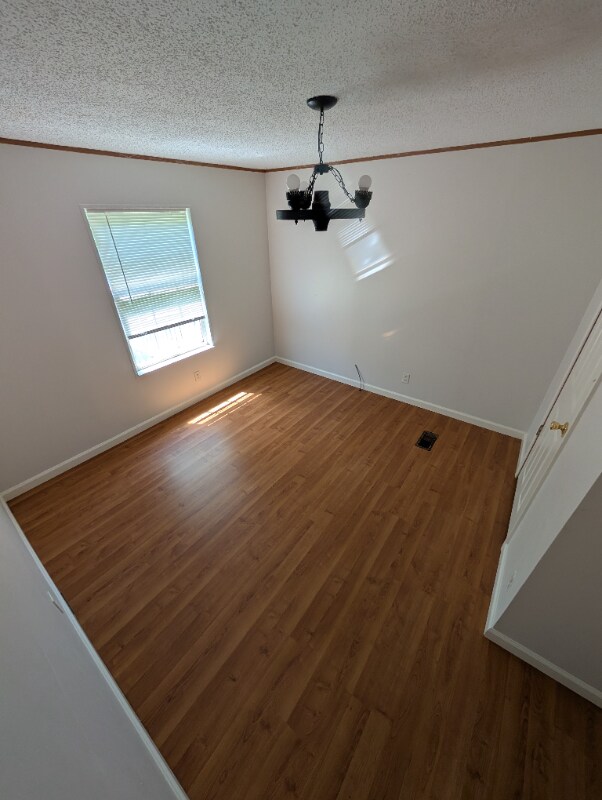 Building Photo - 135 Treasure Ln
