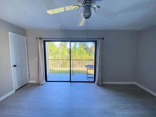 Building Photo - 1718 Gulfview Dr