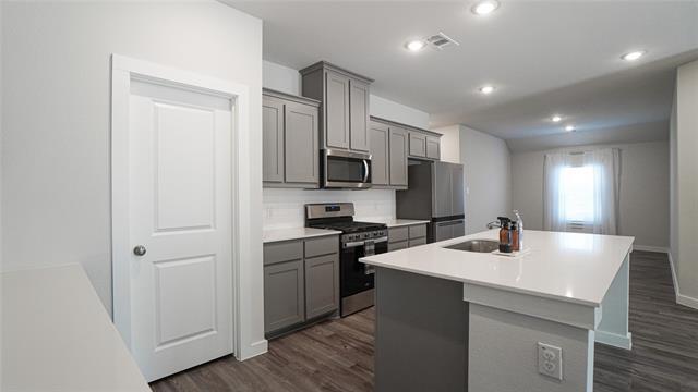 Building Photo - 334 Fire Rock Dr