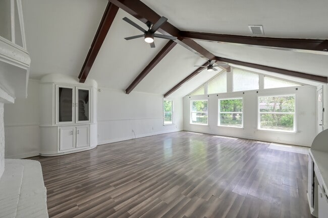 Building Photo - 29906 Hunters Rd