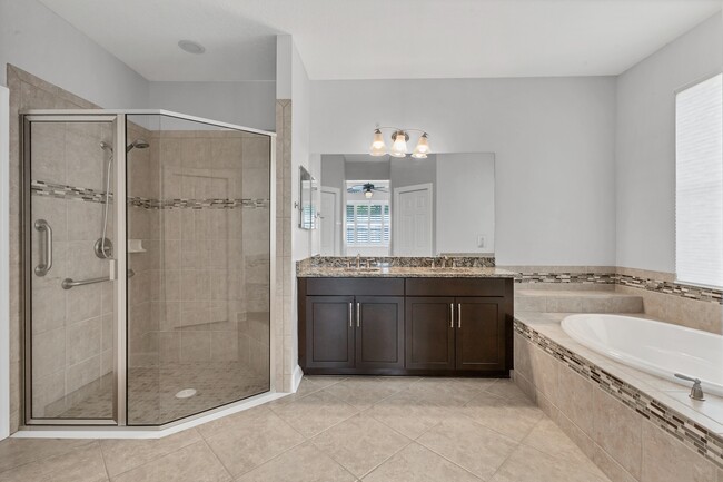 Building Photo - 2228 Terracina Dr