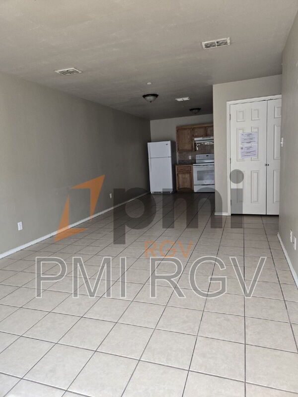 Building Photo - 2904 N 32nd St