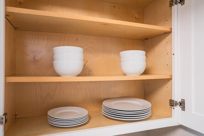 Building Photo - 8550 E McDowell Rd