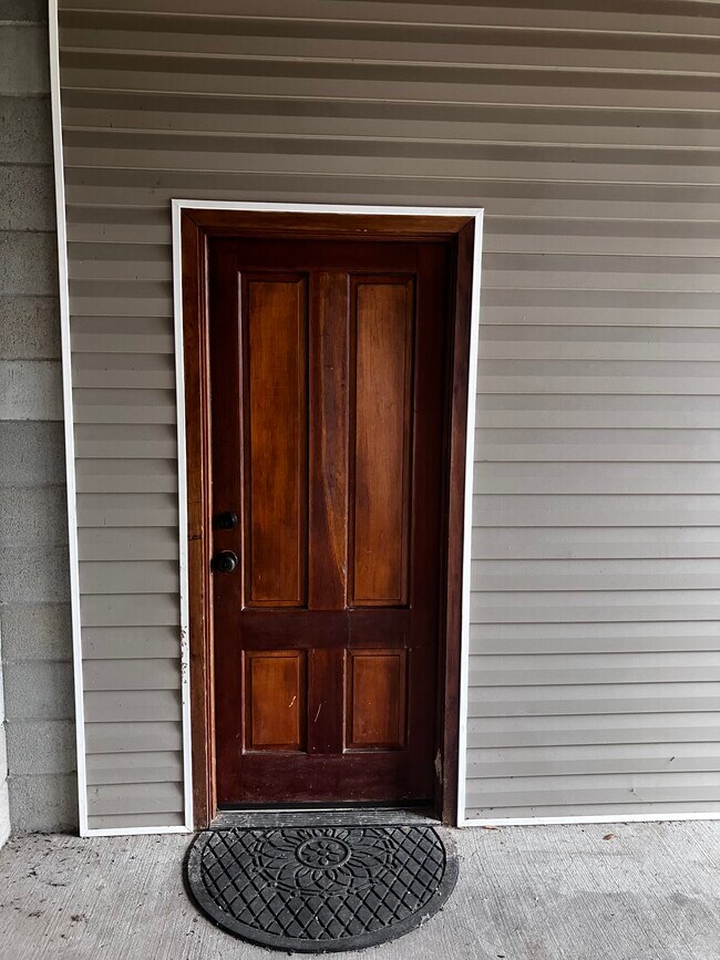 Building Photo - 164 Golden Meadow Dr