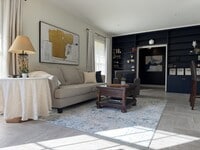 Building Photo - 1410 Forsythe Ave