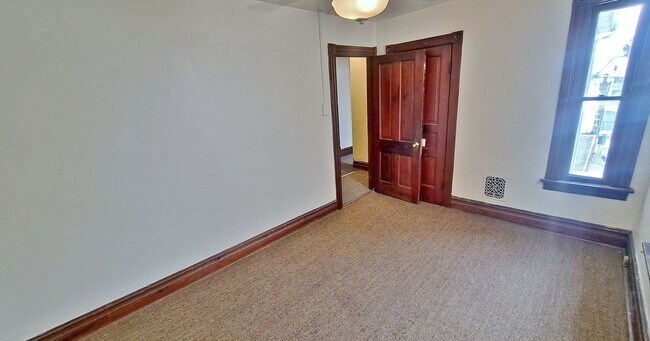 Building Photo - 233-235 Centennial Avenue