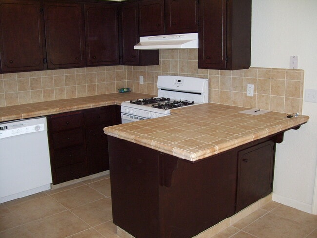 Building Photo - Recently remodeled home offering many upda...