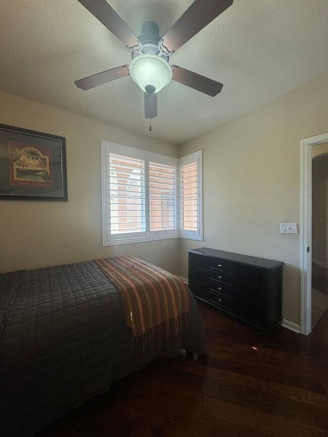 Building Photo - WOW-Factor Alert: Fully Furnished & Remodeled 2BD/2BA First Floor Condo in Wingfield Springs!