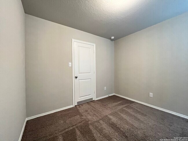 Building Photo - 5926 Gael Elm