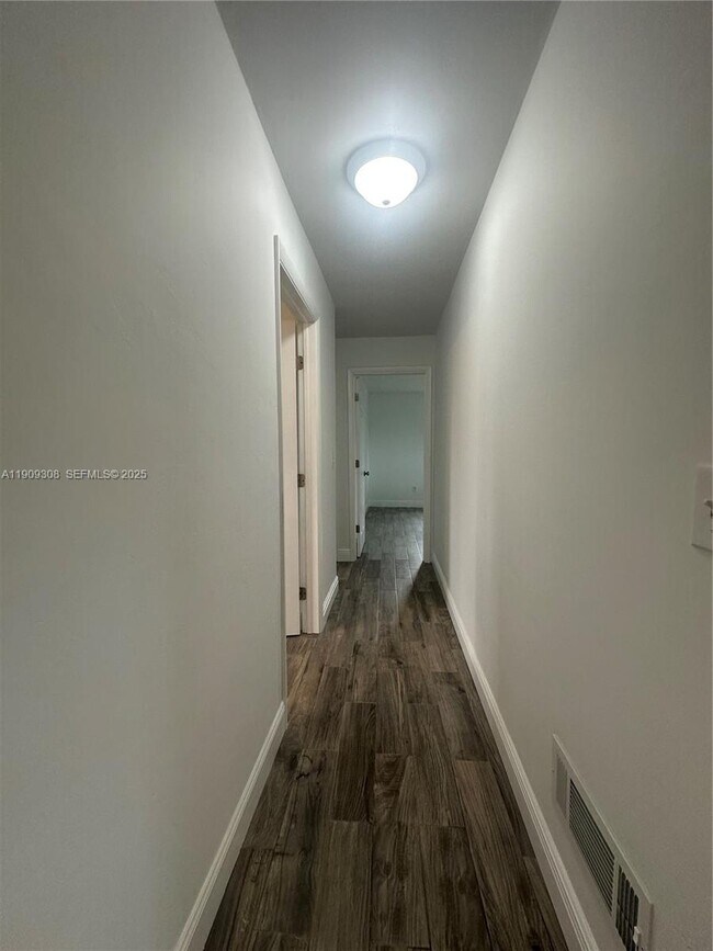 Building Photo - 27850 SW 164th Ct