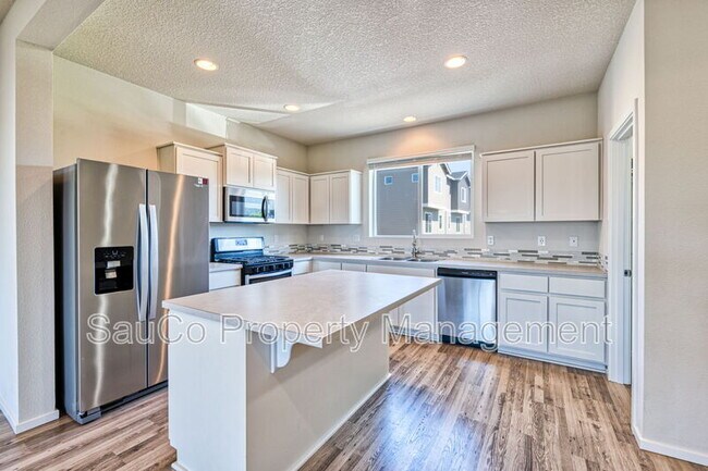 Building Photo - 17291 NW Shackelford Rd