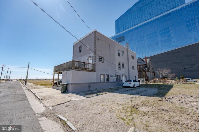 Building Photo - 222 S Rhode Island Ave