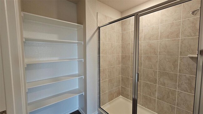 Building Photo - 2825 Brogan Creek