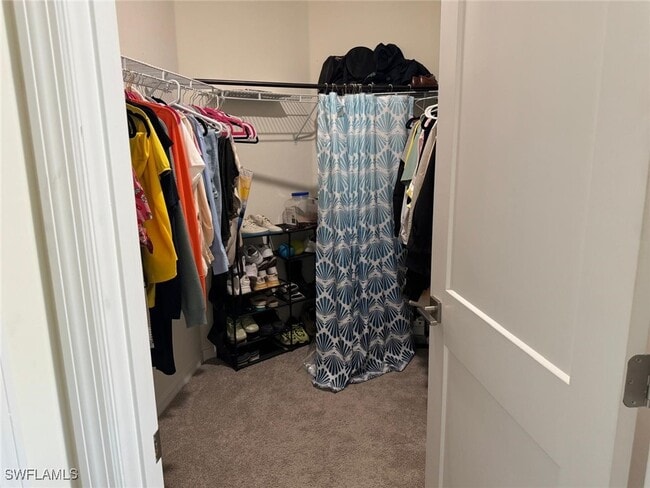 Building Photo - 2515 SW 2nd Terrace