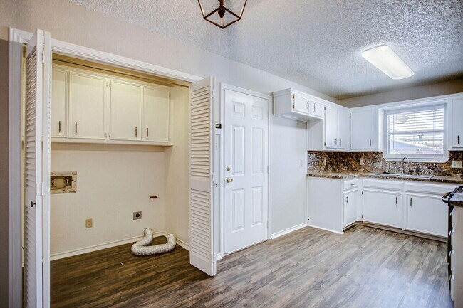 Building Photo - 5703 Brownfield Dr
