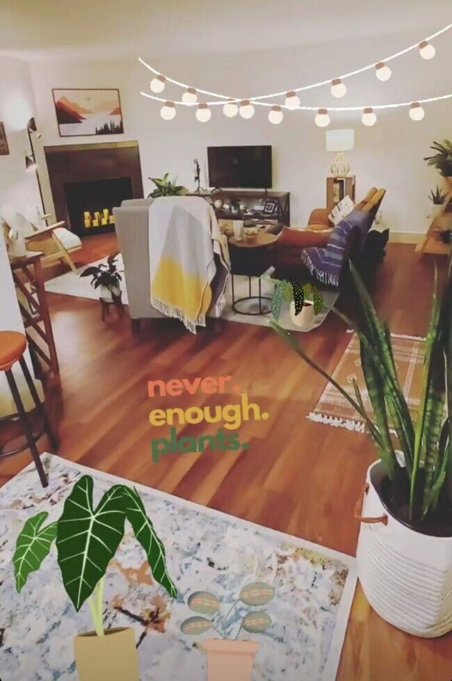 Building Photo - 11058 NE 33rd Pl