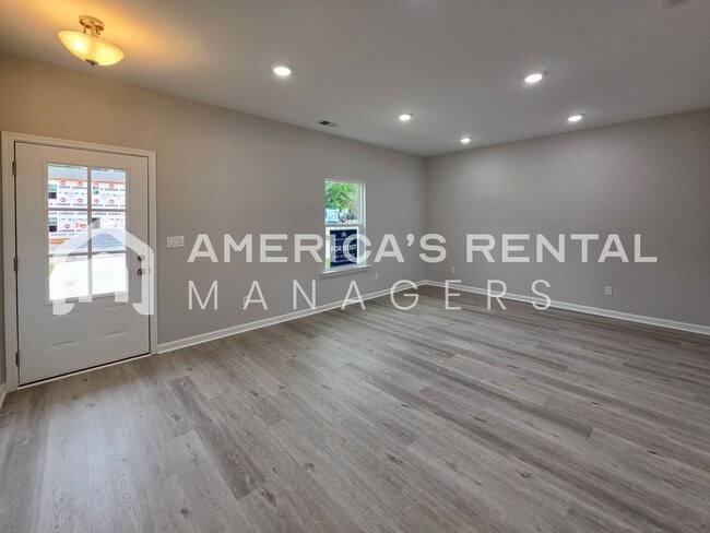 Building Photo - New Construction for Rent in Clanton, AL!